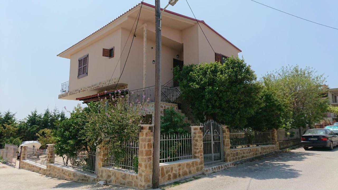 Stone House With Seaview Appartement Nea Poteidaia Buitenkant foto